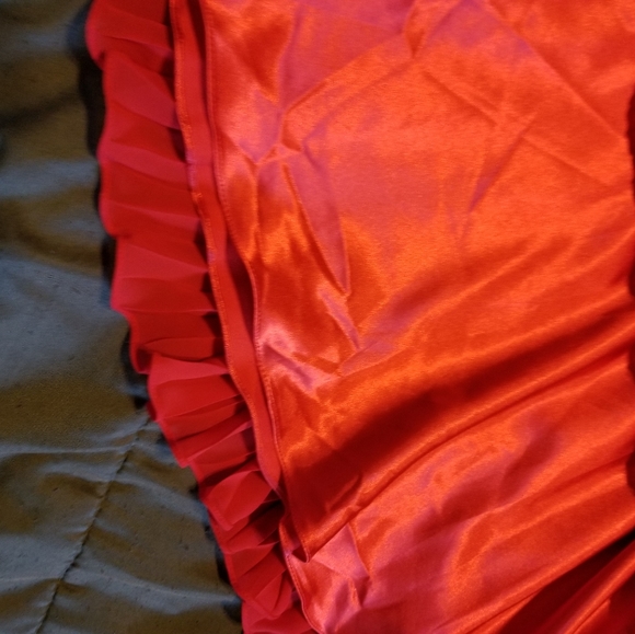 red party dress - Picture 9 of 15